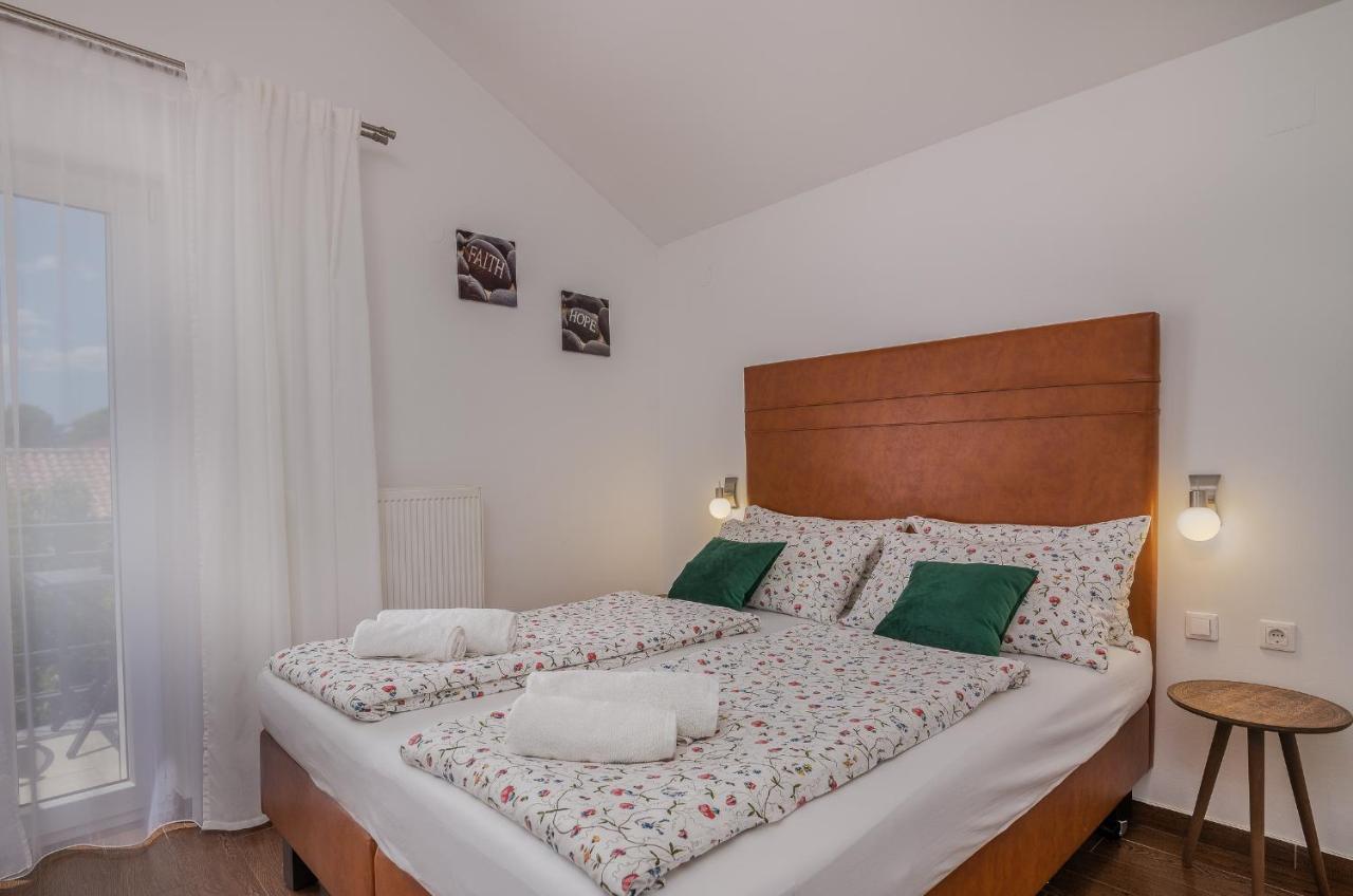 מאלינסקה Apartment Marina מראה חיצוני תמונה